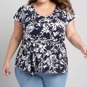 Lane Bryant Size 38/40 (6X) Purple, White & Navy Blue Belted Flutter Sleeves
